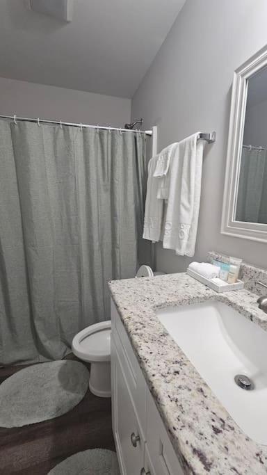 Gorgeous 3 Bedroom Home With Cable Tv In All Rooms & Free Wi-Fi Concord Kültér fotó